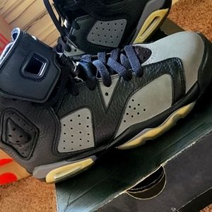 Air Jordan 6 Retros Black & Grey